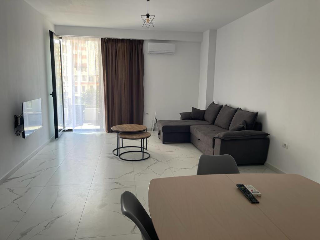 Sunrose Residences Sarande Exterior photo