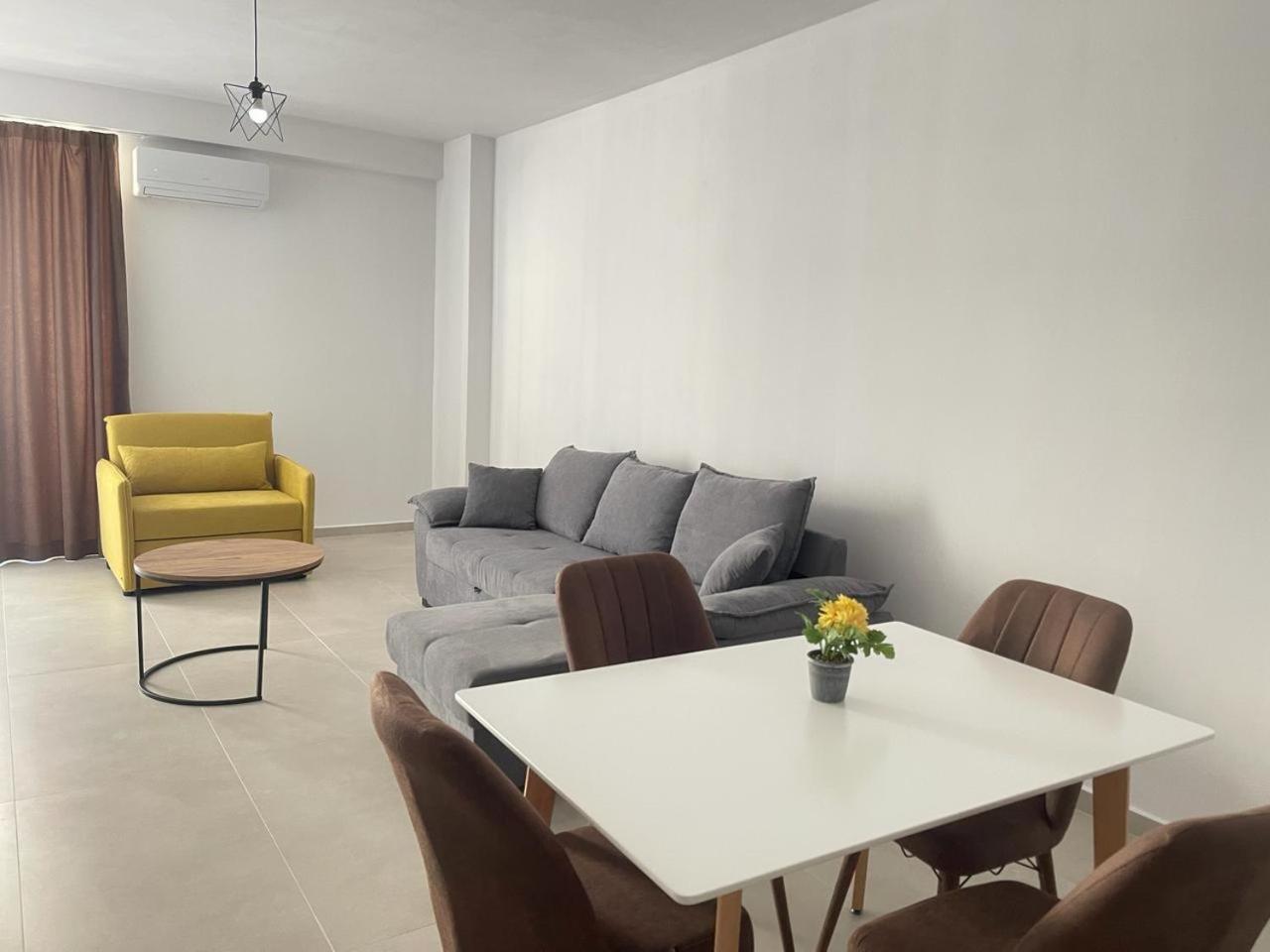 Sunrose Residences Sarande Exterior photo