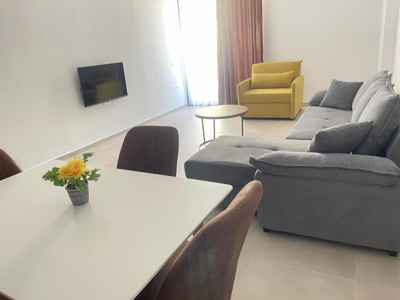 Sunrose Residences Sarande Exterior photo